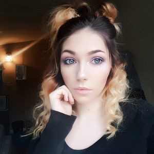 Meet your Posher, Angelene